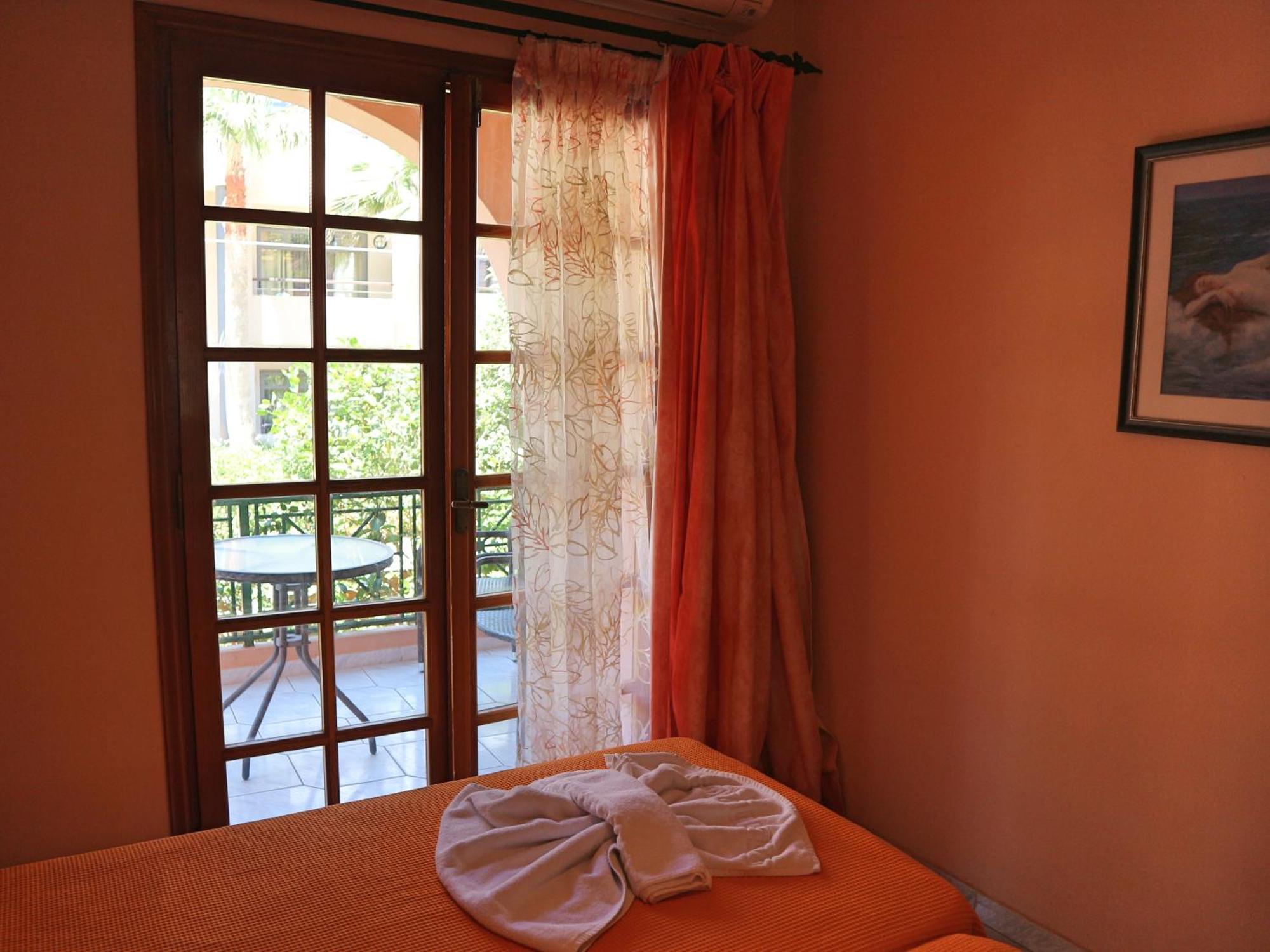 Villa Eleni Seaside Apartments Platanés 部屋 写真