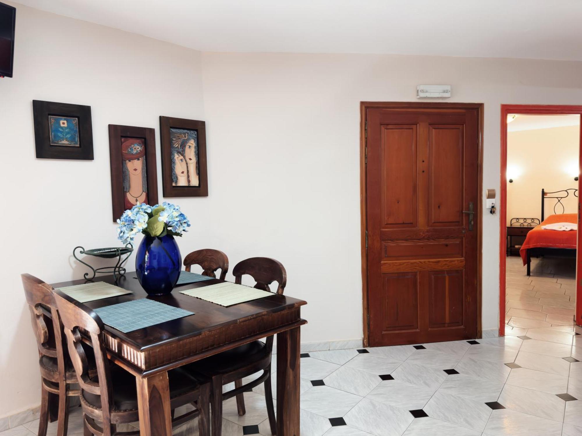 Villa Eleni Seaside Apartments Platanés エクステリア 写真