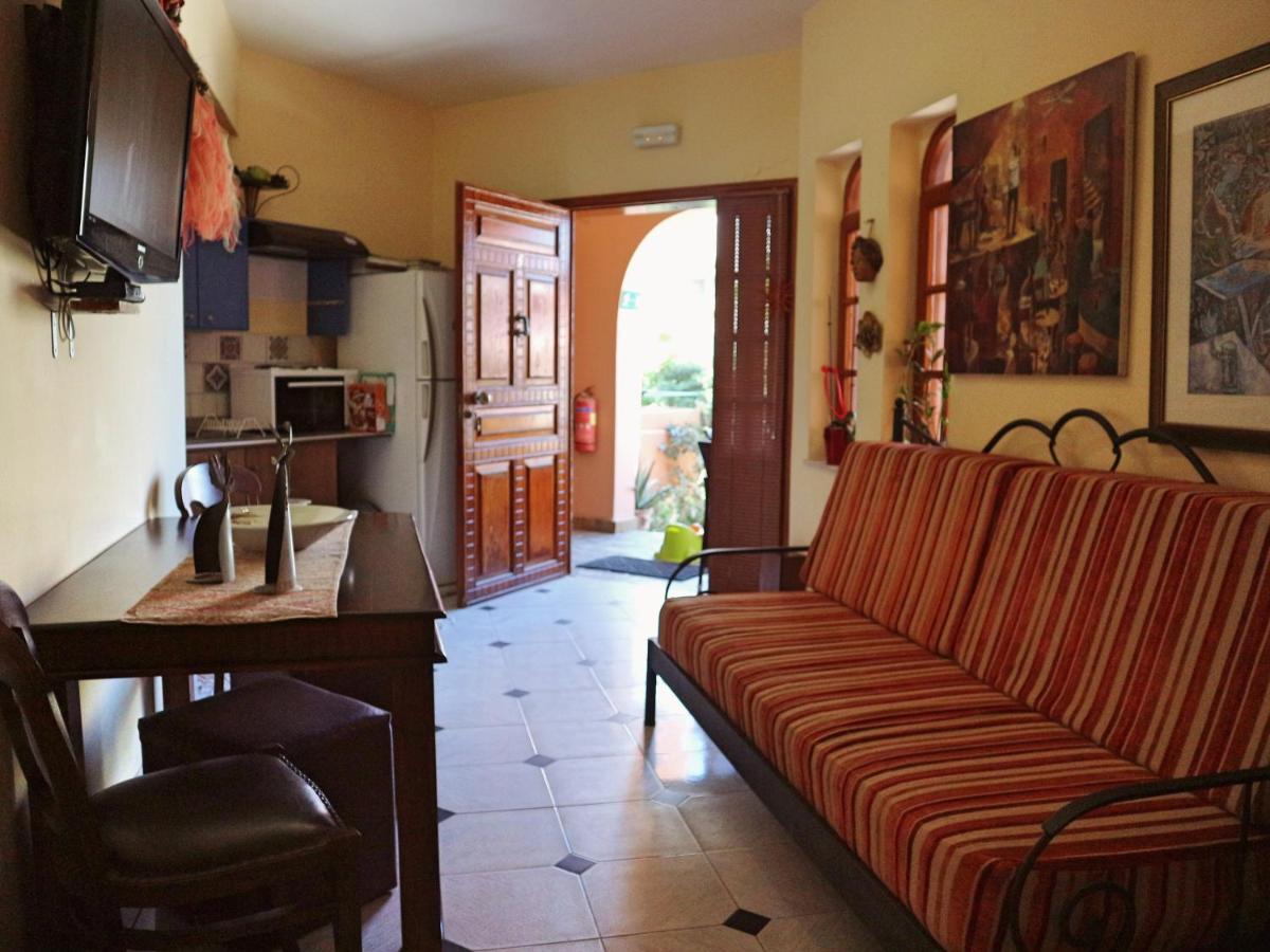 Villa Eleni Seaside Apartments Platanés エクステリア 写真